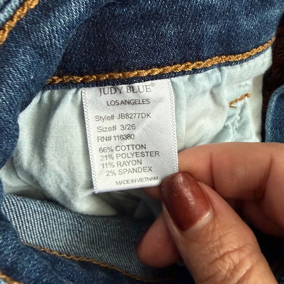 Judy Blue Straight Leg Distressed Jeans Size 3/26 - Picture 3 of 7